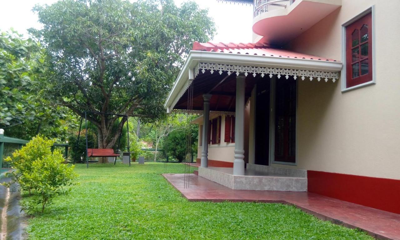 Villa Girilena 히카두와 외부 사진