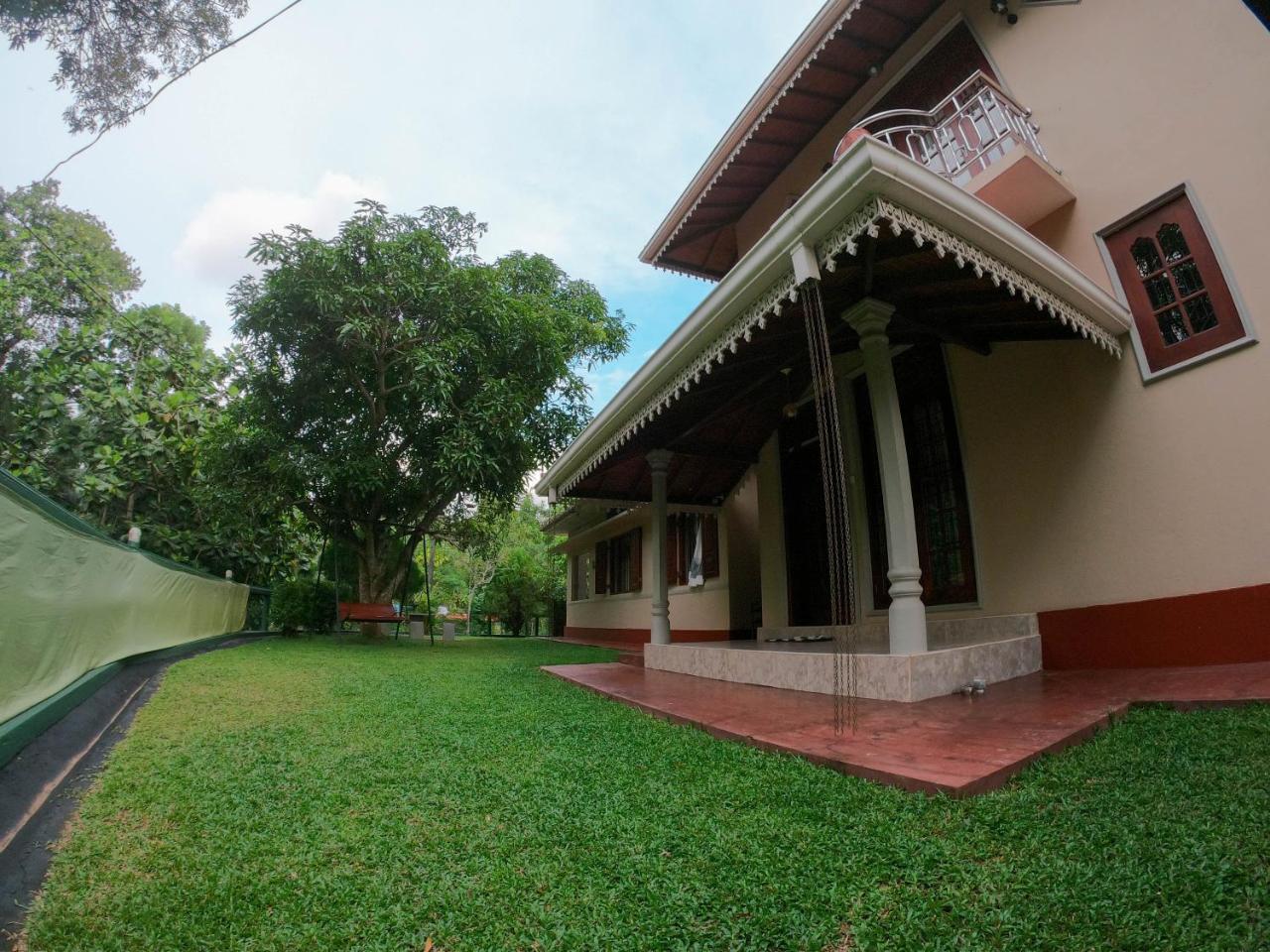 Villa Girilena 히카두와 외부 사진